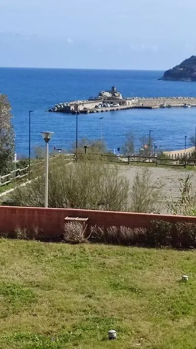 Appartamento Il Bacio Della Luna Rio Marina Italy